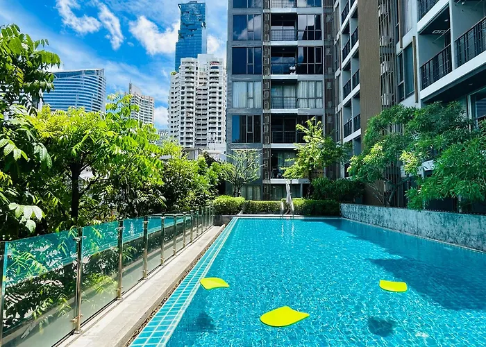 Prime Two Bedrooms Silom *