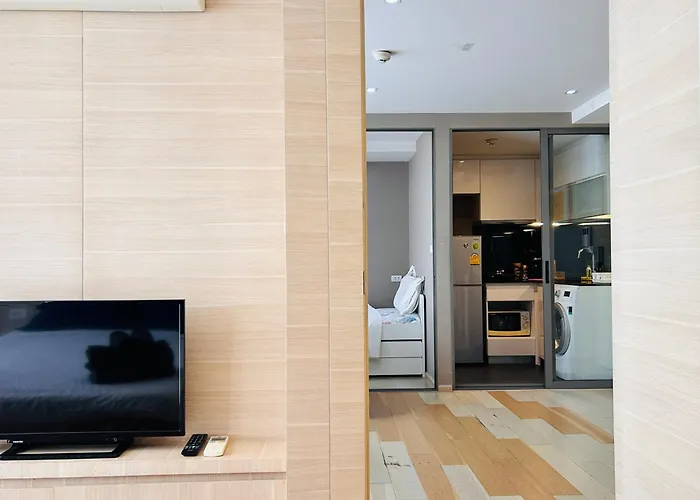 Prime Two Bedrooms Silom *