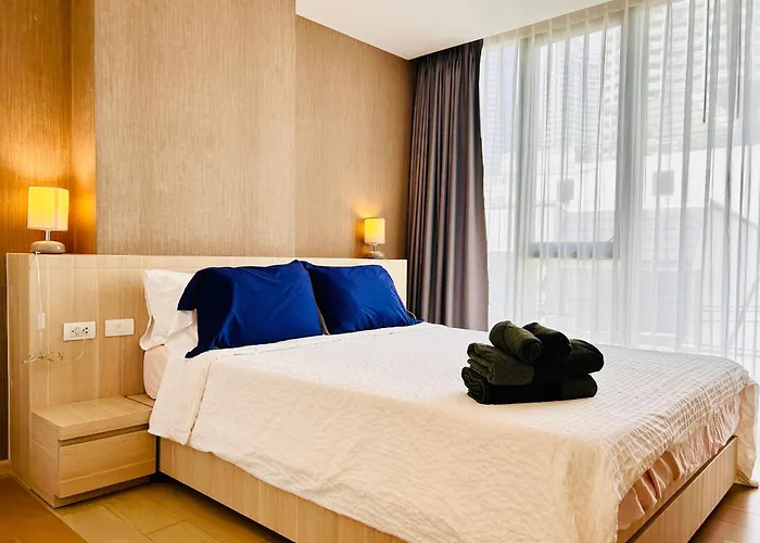 Prime Two Bedrooms Silom * Bangkok