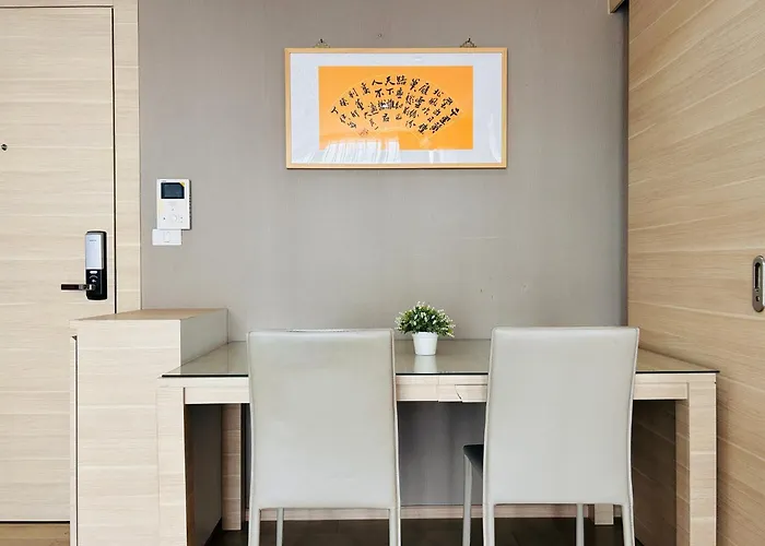 Apartment Prime Two Bedrooms Silom