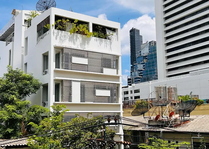 Apartment Prime Two Bedrooms Silom